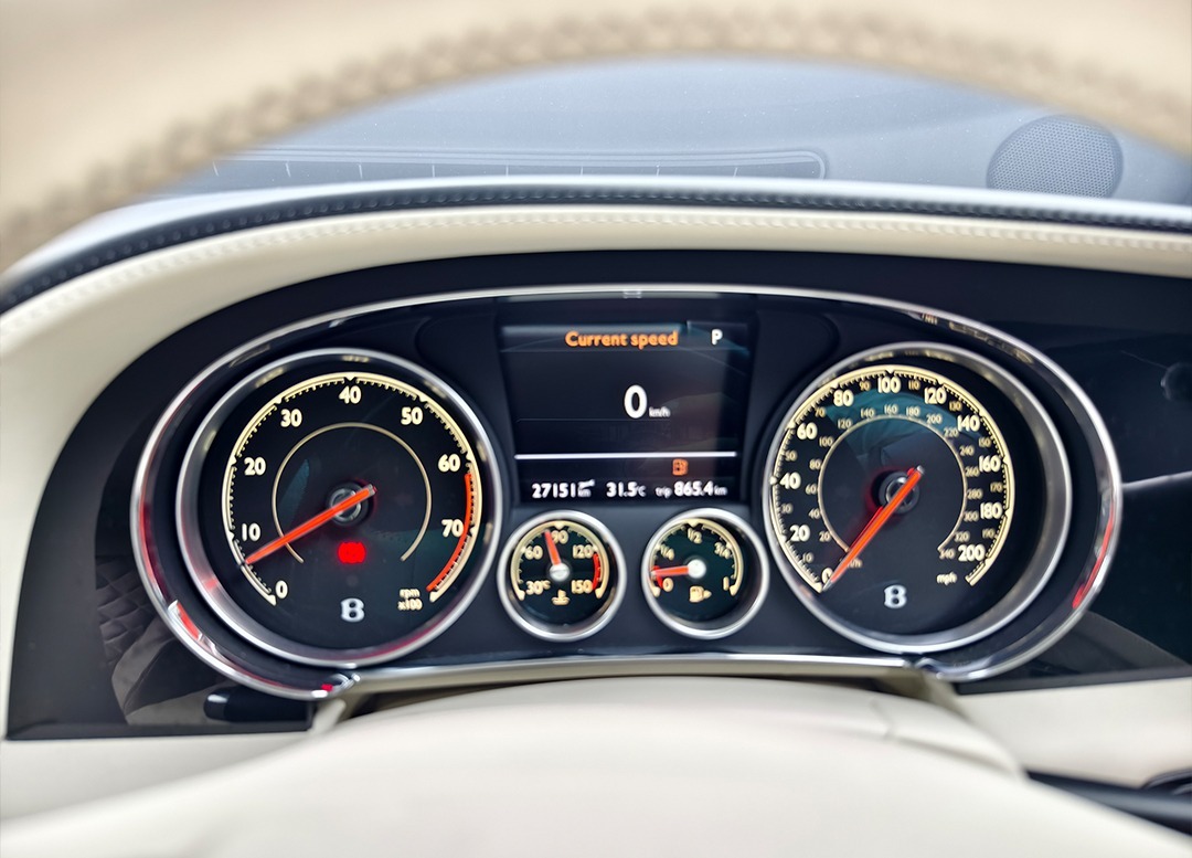 WhatsApp Image 2025-11-22 at 14.39.41 (1)