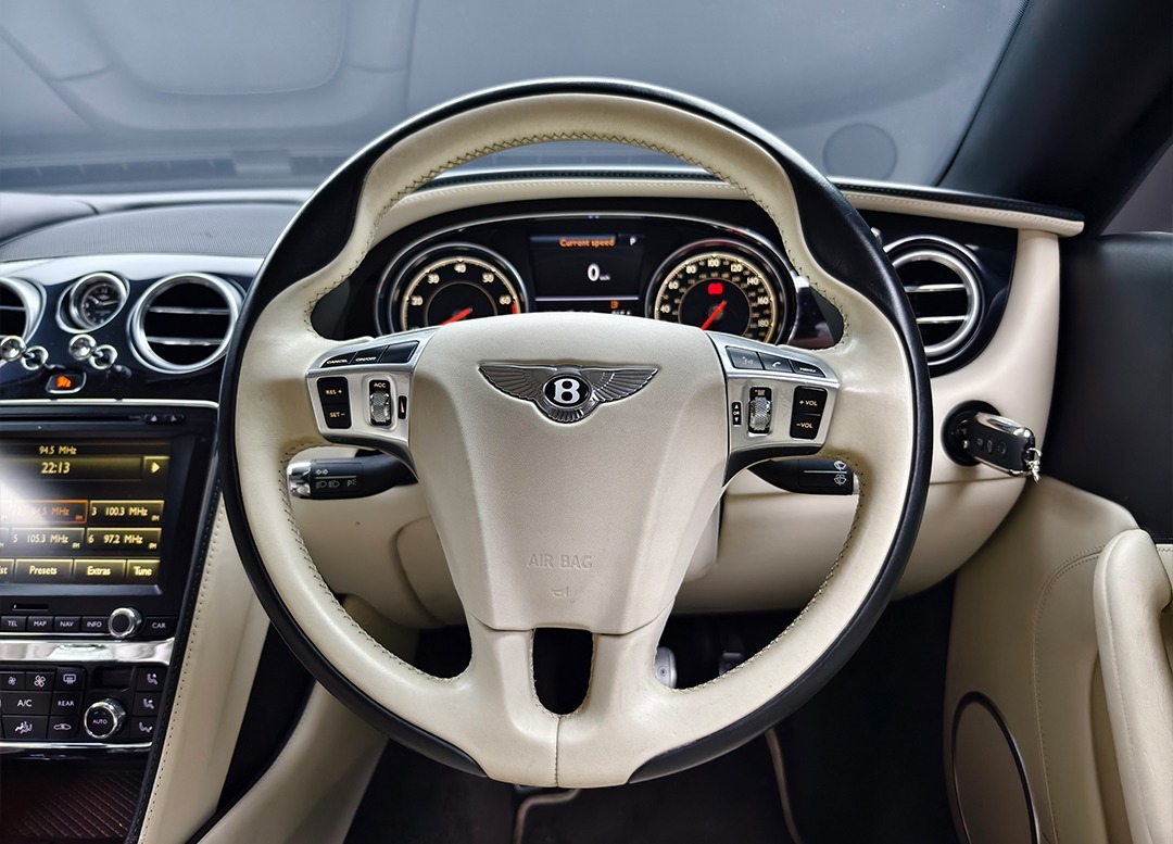 WhatsApp Image 2025-11-22 at 14.39.41