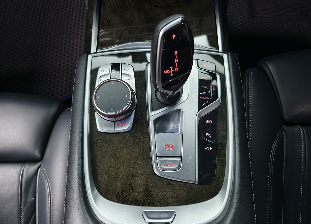 WhatsApp Image 2025-11-26 at 10.43.11