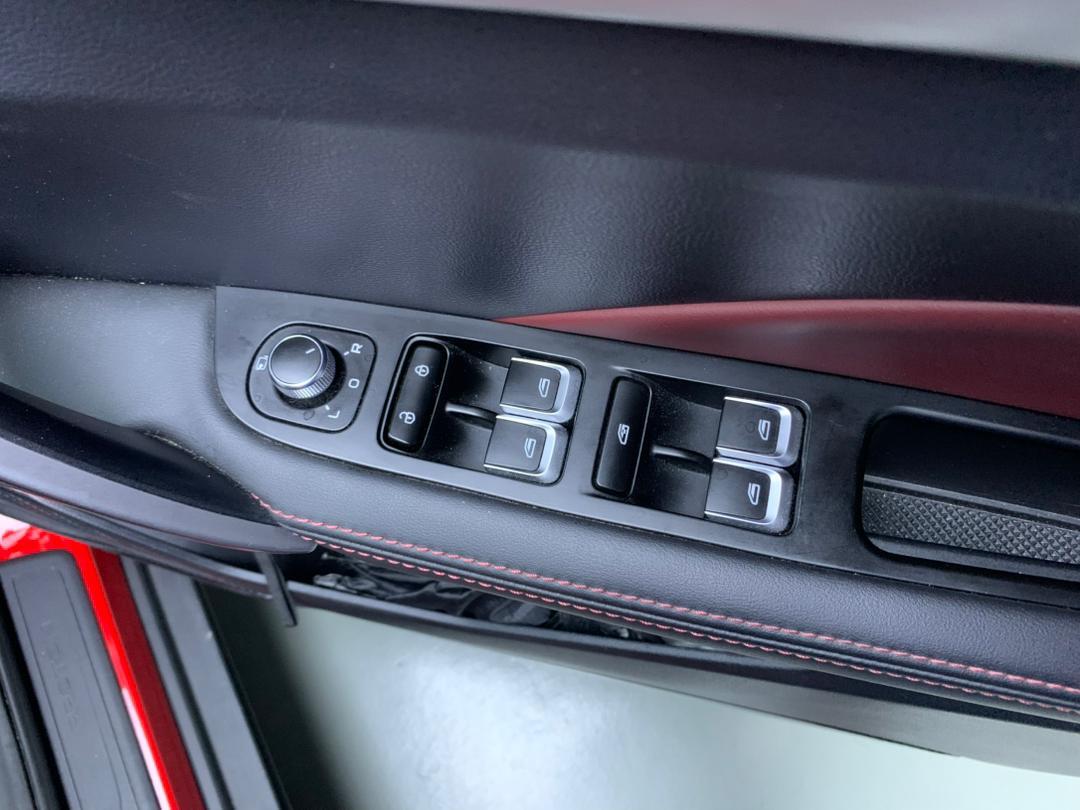 WhatsApp Image 2025-11-29 at 18.16.14 (2)