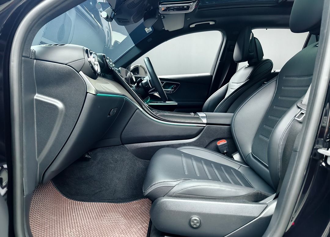 WhatsApp Image 2025-11-28 at 11.51.01 (2)