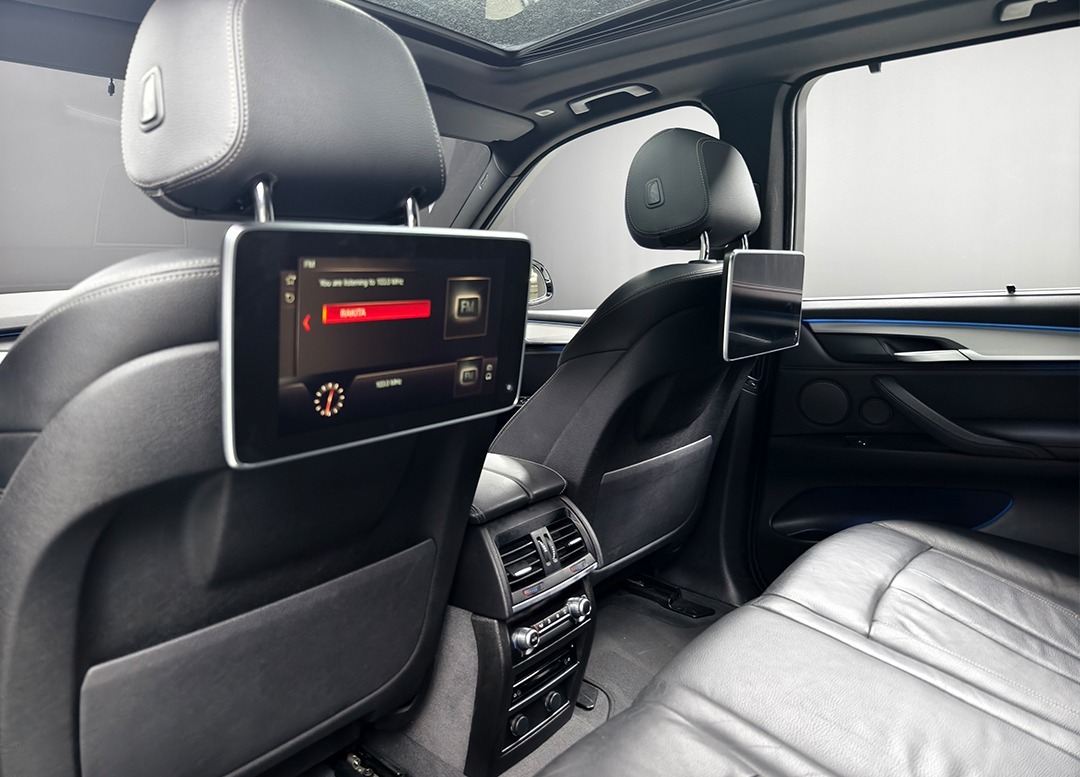 WhatsApp Image 2025-11-28 at 11.47.44 (2)