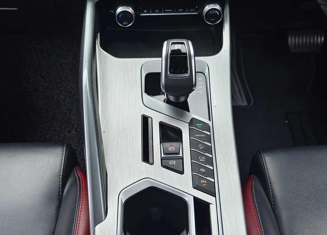 WhatsApp Image 2025-11-28 at 11.45.10 (1)