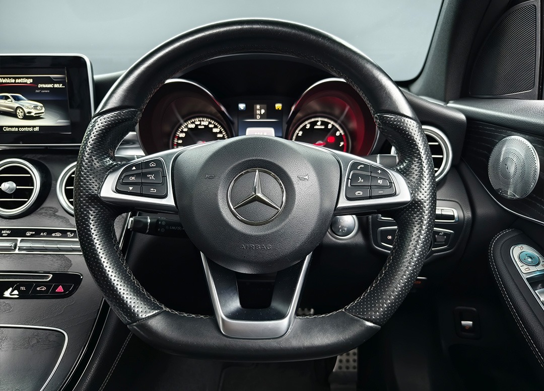 WhatsApp Image 2025-11-28 at 11.41.37 (1)