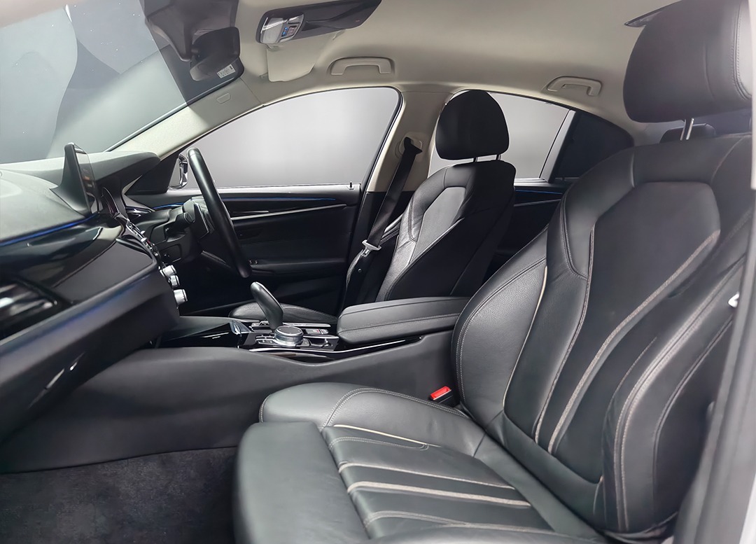 WhatsApp Image 2025-12-01 at 14.14.09 (3)