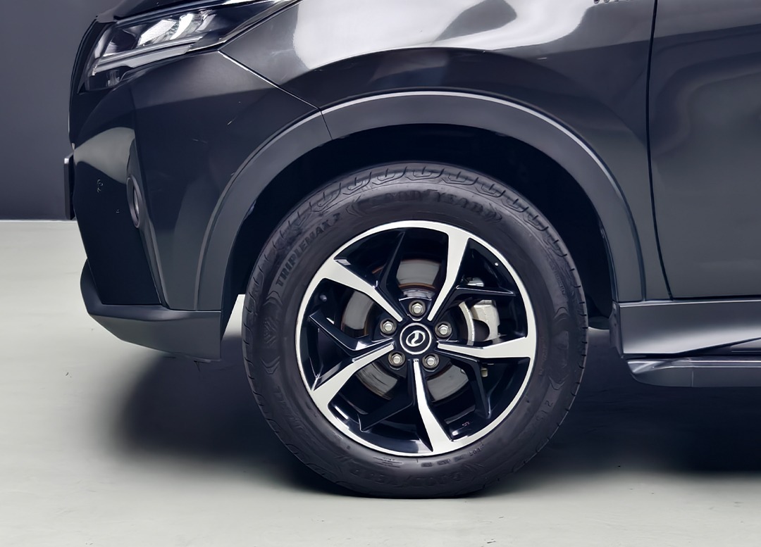 WhatsApp Image 2025-12-01 at 14.14.42 (1)