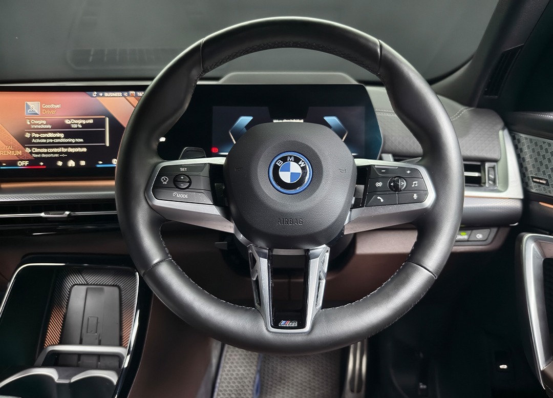 WhatsApp Image 2025-12-04 at 18.17.02