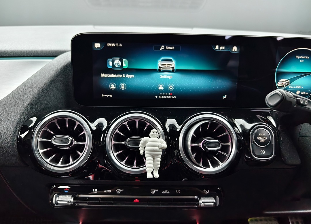 WhatsApp Image 2025-12-08 at 08.53.17 (2)