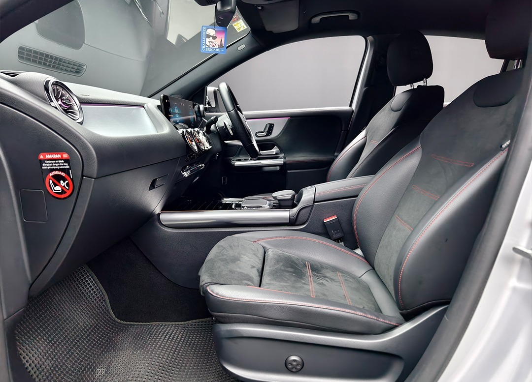 WhatsApp Image 2025-12-08 at 08.53.19