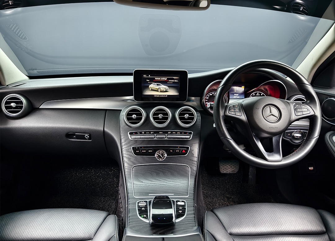 WhatsApp Image 2025-12-11 at 17.01.51 (1)