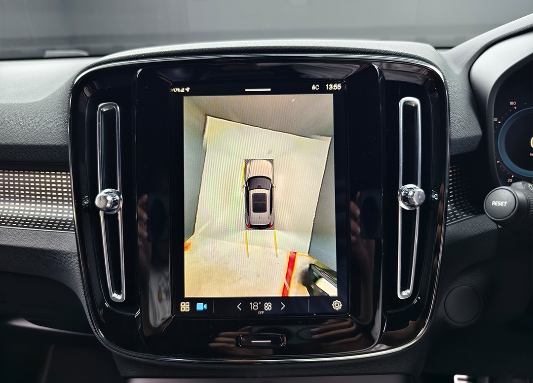 WhatsApp Image 2025-12-11 at 16.59.59