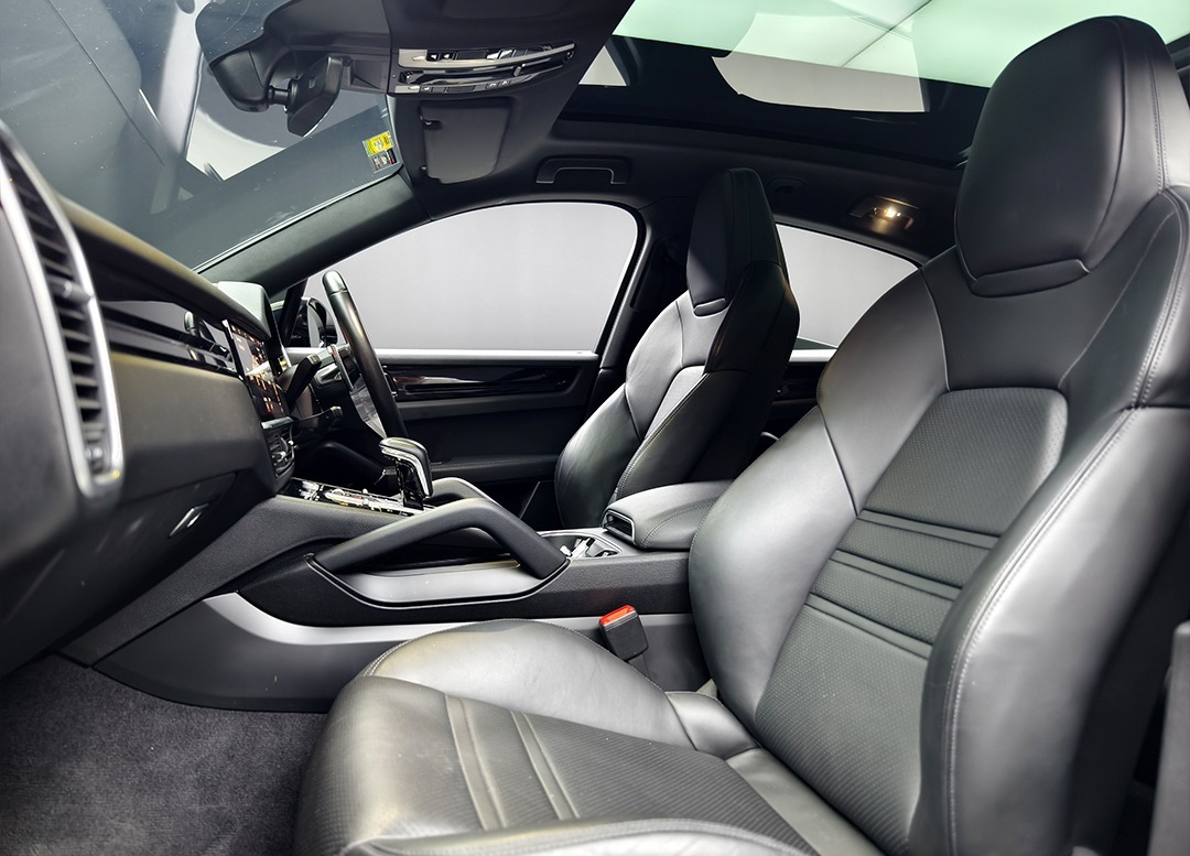 WhatsApp Image 2025-12-11 at 16.59.21 (1)