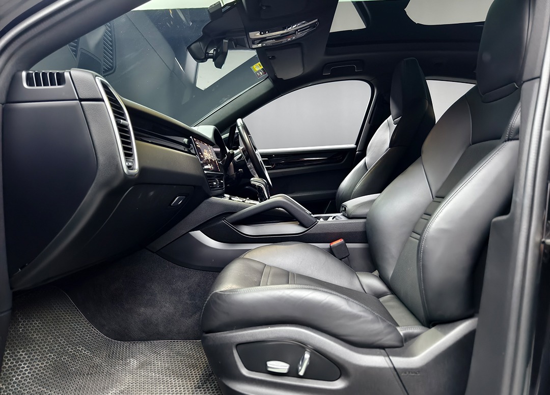 WhatsApp Image 2025-12-11 at 16.59.21