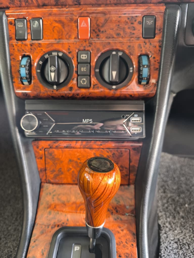 WhatsApp Image 2025-12-12 at 15.17.00 (1)