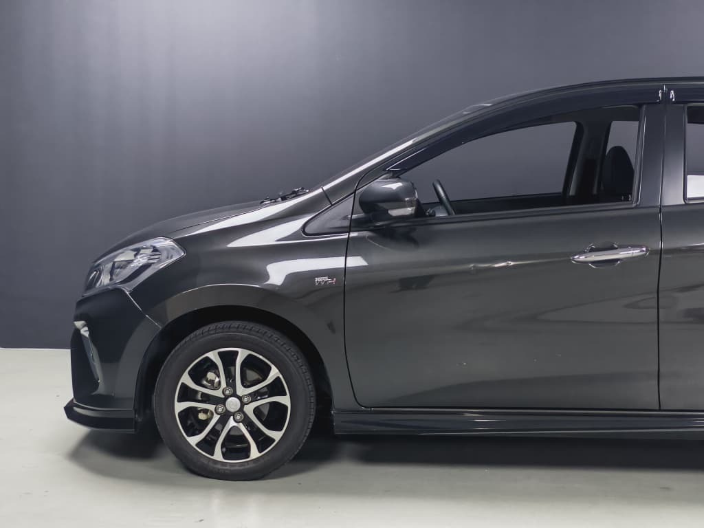 WhatsApp Image 2025-12-13 at 11.56.57 (1)