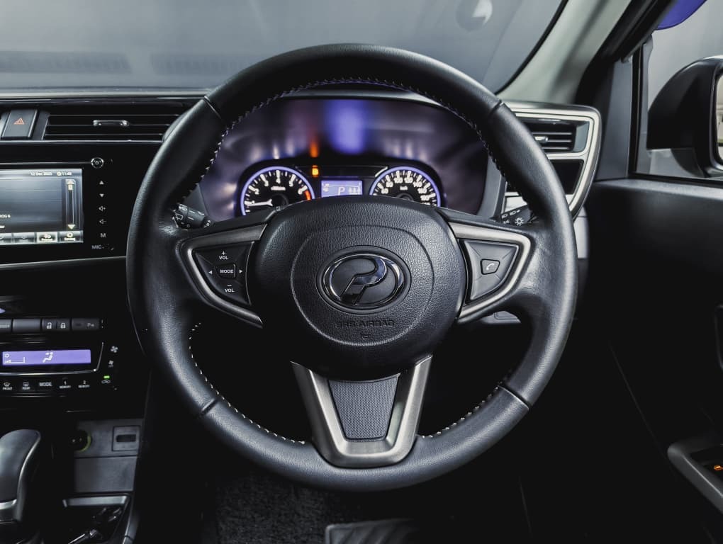 WhatsApp Image 2025-12-13 at 11.56.58 (1)