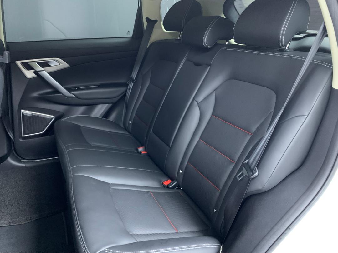 WhatsApp Image 2025-12-18 at 14.36.34