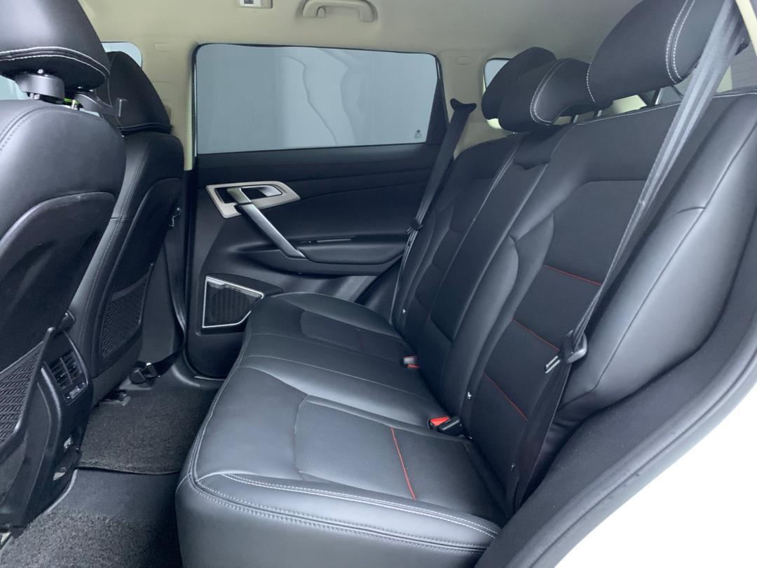 WhatsApp Image 2025-12-18 at 14.36.18