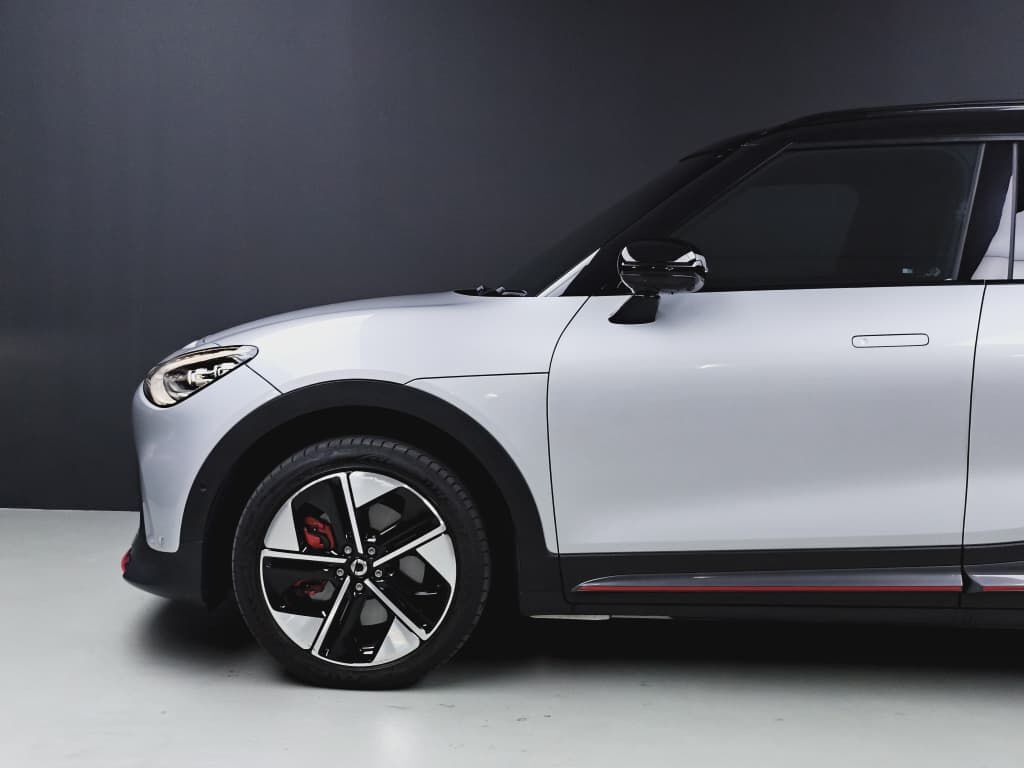 WhatsApp Image 2025-12-18 at 08.23.02 (2)