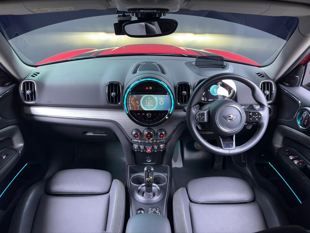 WhatsApp Image 2025-12-18 at 08.20.19 (1)