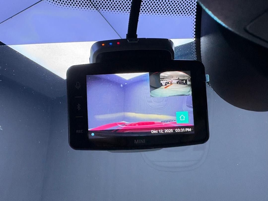 WhatsApp Image 2025-12-18 at 08.20.22