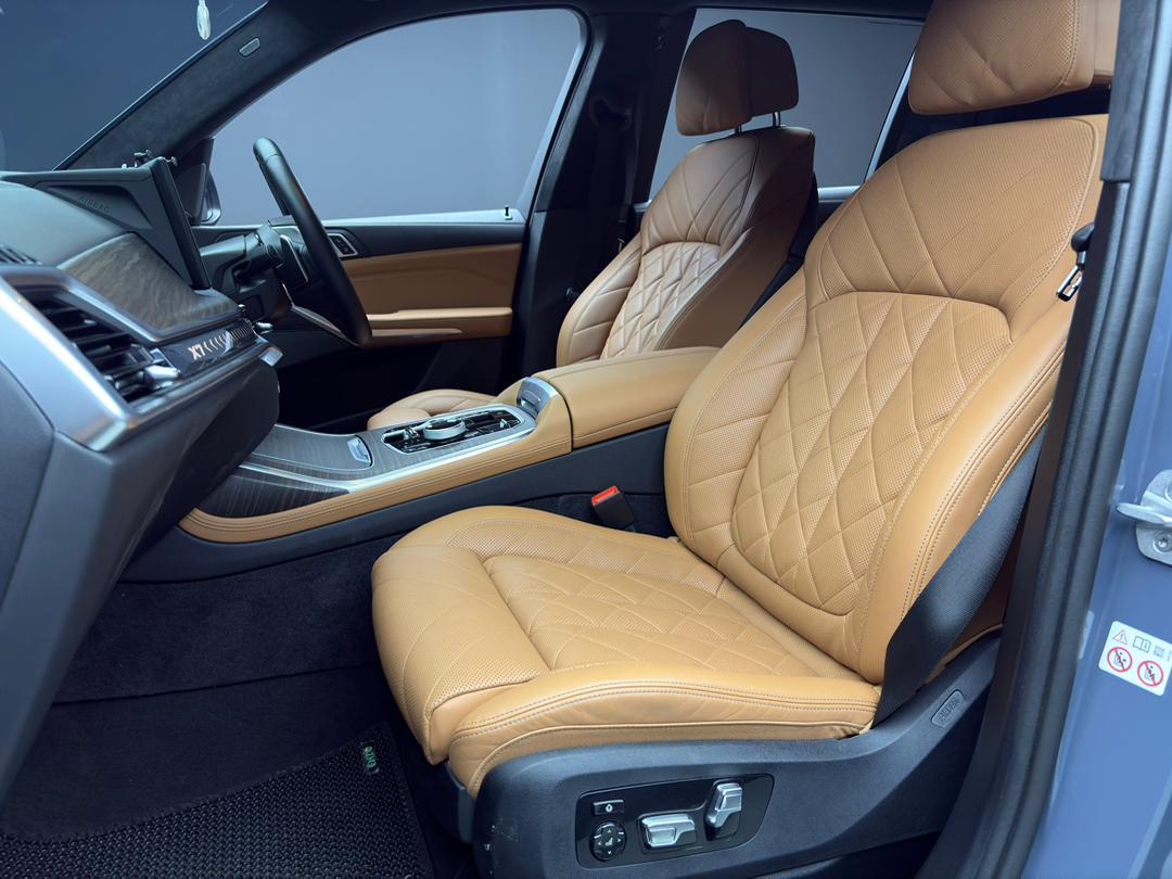 WhatsApp Image 2025-12-18 at 08.21.33 (1)