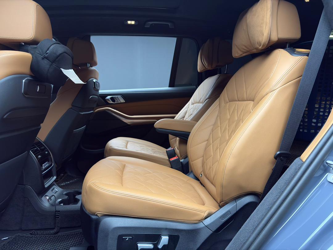 WhatsApp Image 2025-12-18 at 08.21.34