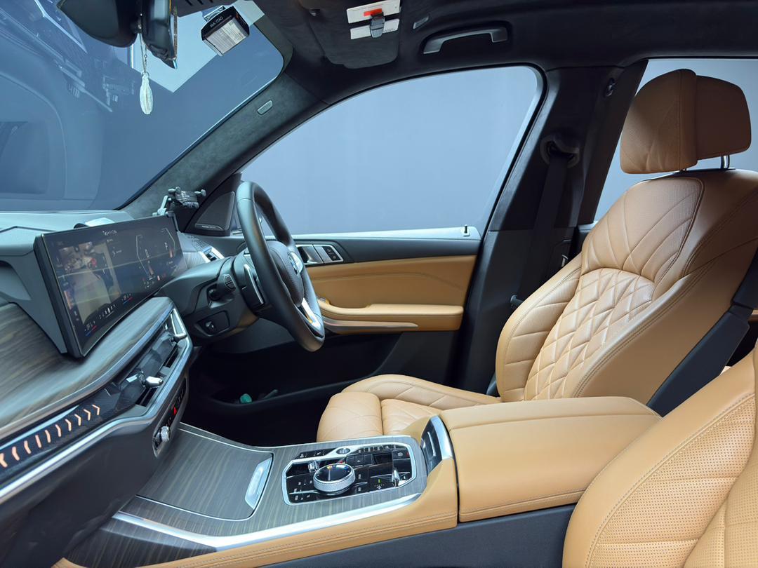 WhatsApp Image 2025-12-18 at 08.21.33 (2)