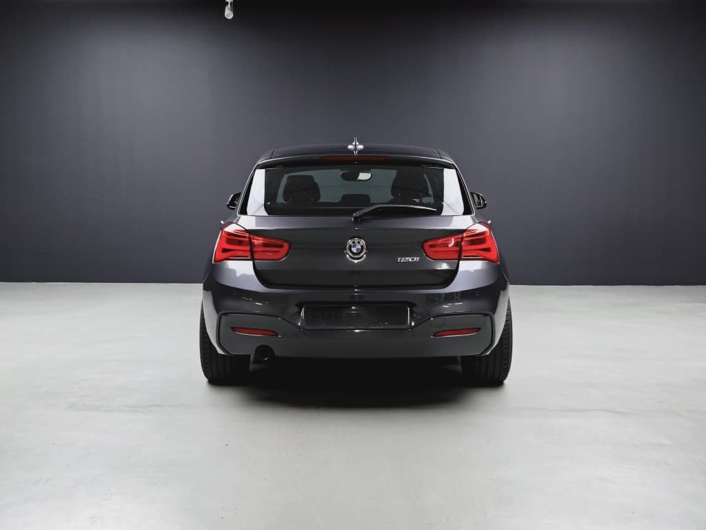 WhatsApp Image 2025-12-18 at 08.16.09