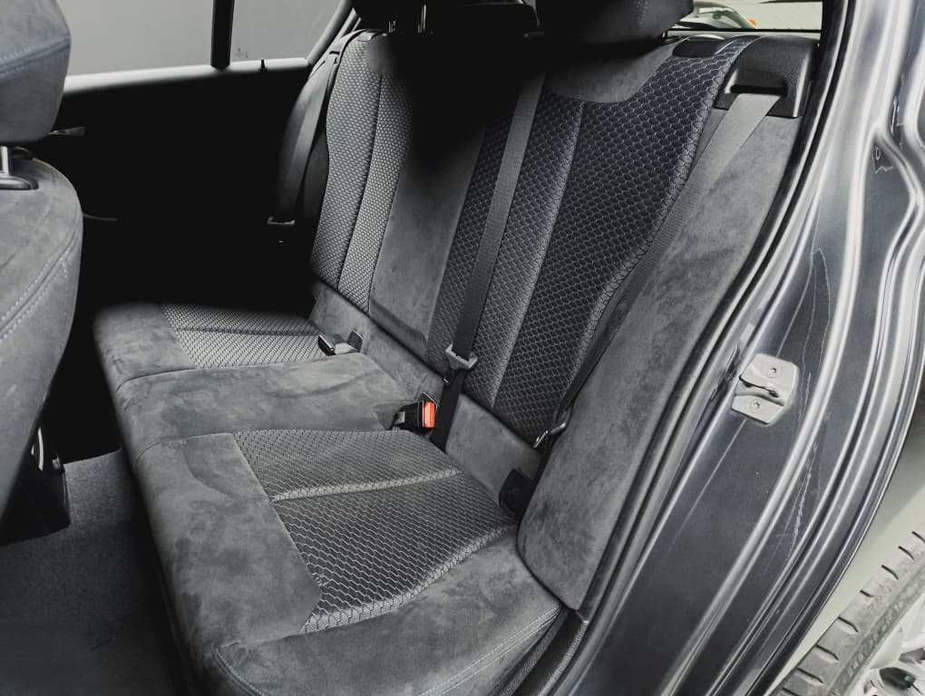 WhatsApp Image 2025-12-18 at 08.16.14 (3)