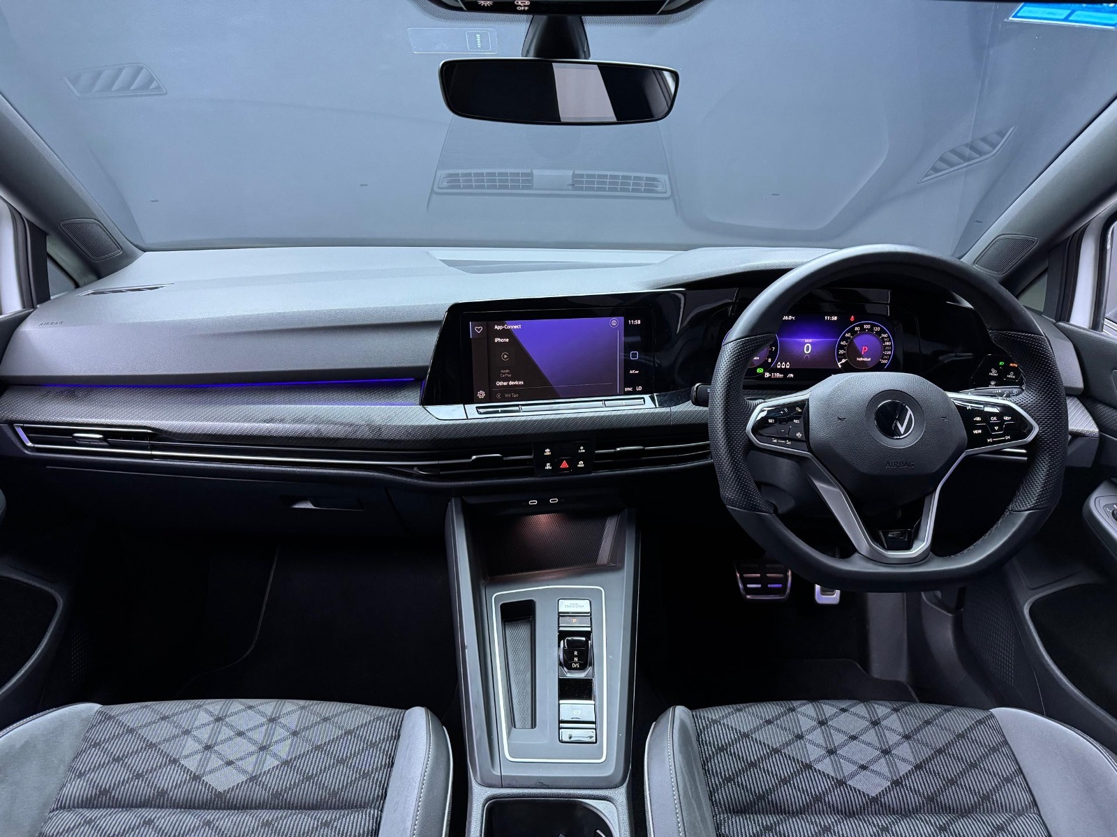 WhatsApp Image 2025-12-18 at 08.19.05 (1)