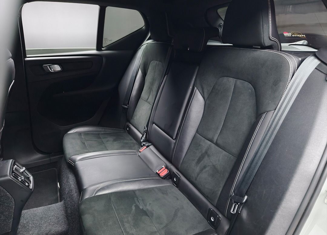 WhatsApp Image 2025-12-20 at 14.19.38