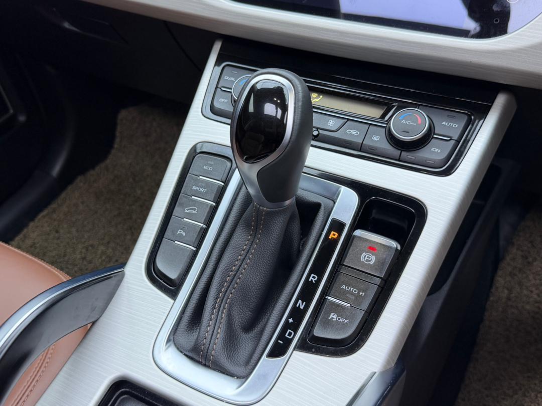 WhatsApp Image 2025-12-20 at 14.18.13 (2)