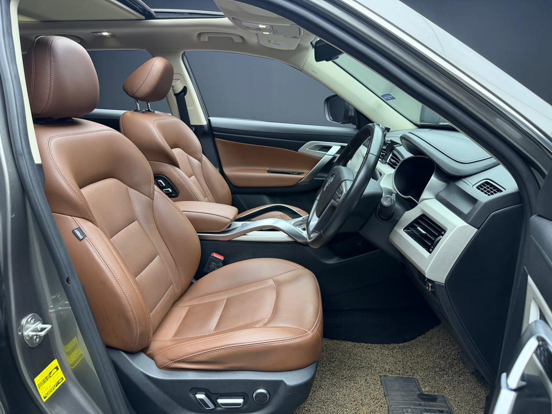 WhatsApp Image 2025-12-20 at 14.18.15 (1)