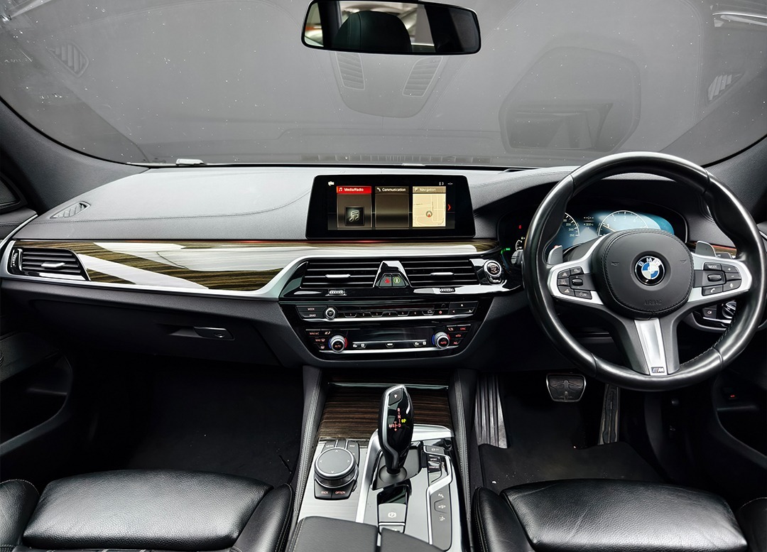 WhatsApp Image 2025-12-22 at 09.04.09 (1)