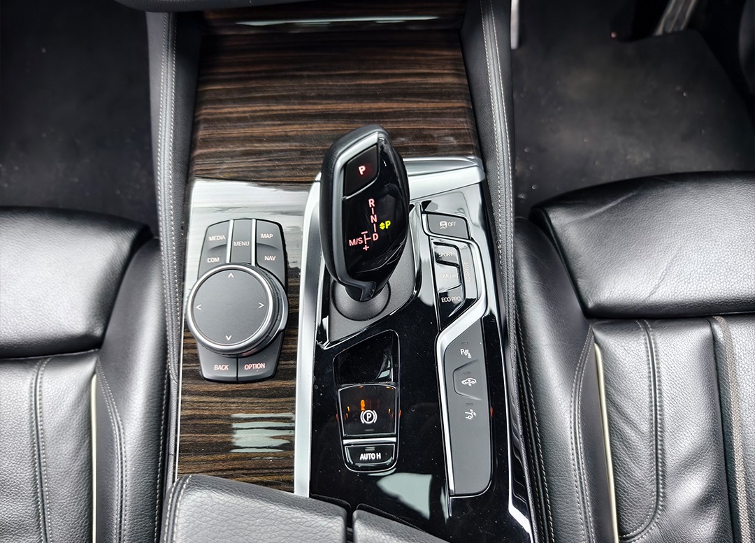 WhatsApp Image 2025-12-22 at 09.04.09 (2)