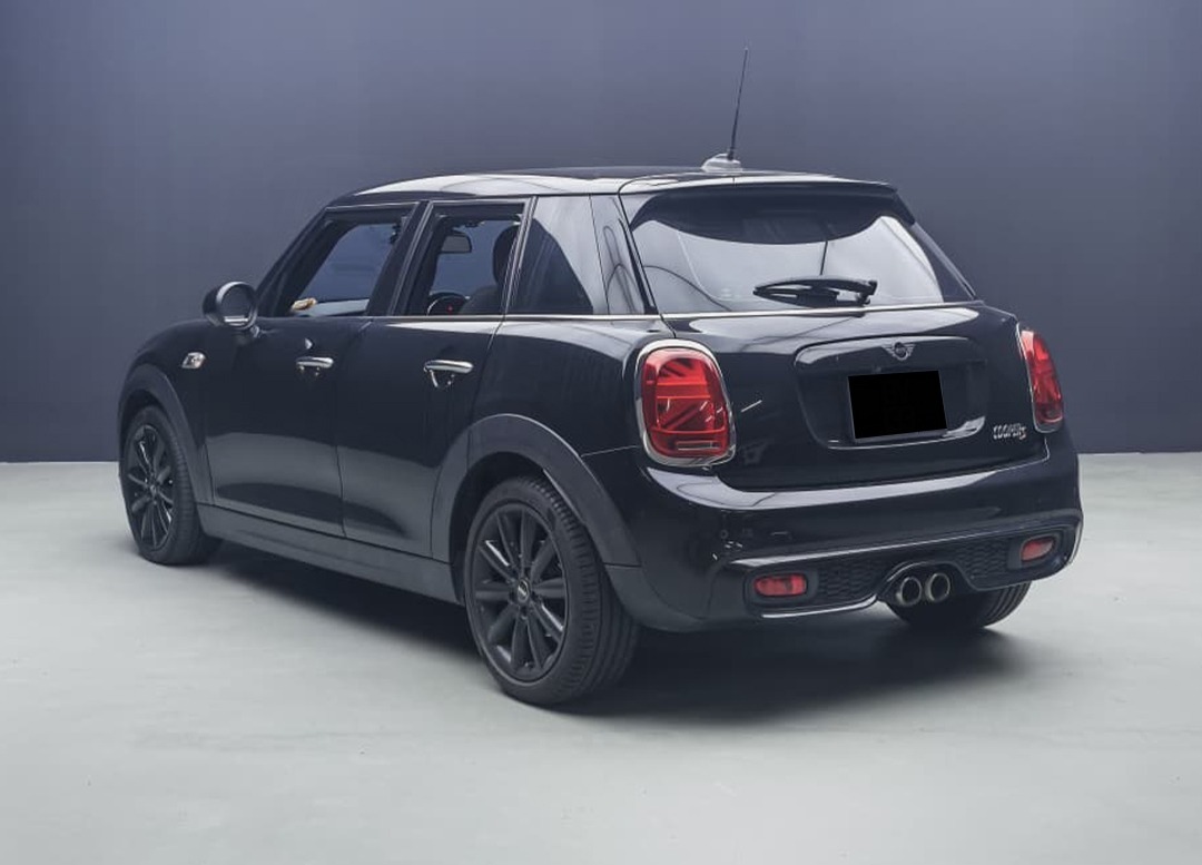 WhatsApp Image 2025-12-22 at 09.02.46 (1)