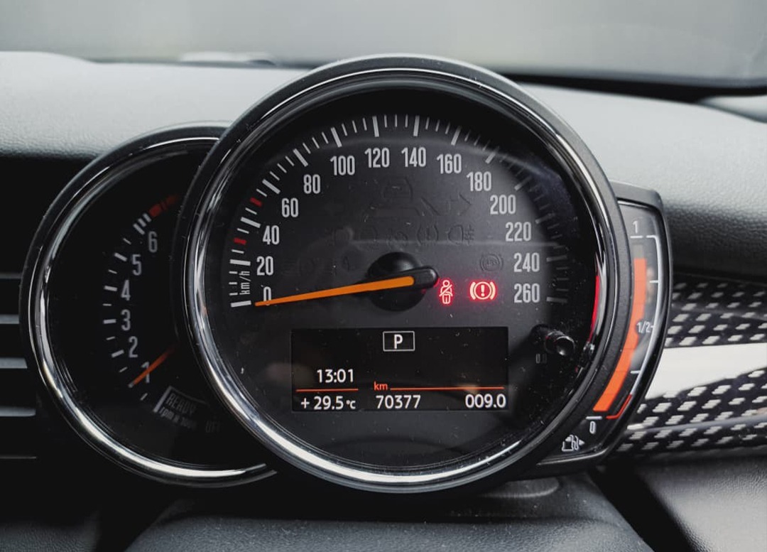 WhatsApp Image 2025-12-22 at 09.02.50 (1)