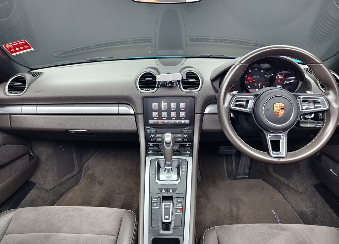 WhatsApp Image 2025-12-20 at 16.08.18 (1)