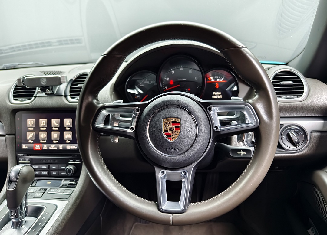 WhatsApp Image 2025-12-20 at 16.08.19 (2)