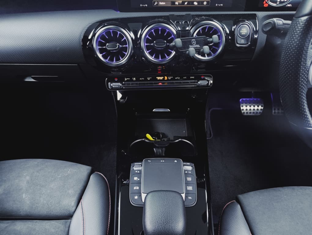 WhatsApp Image 2025-12-23 at 08.30.26