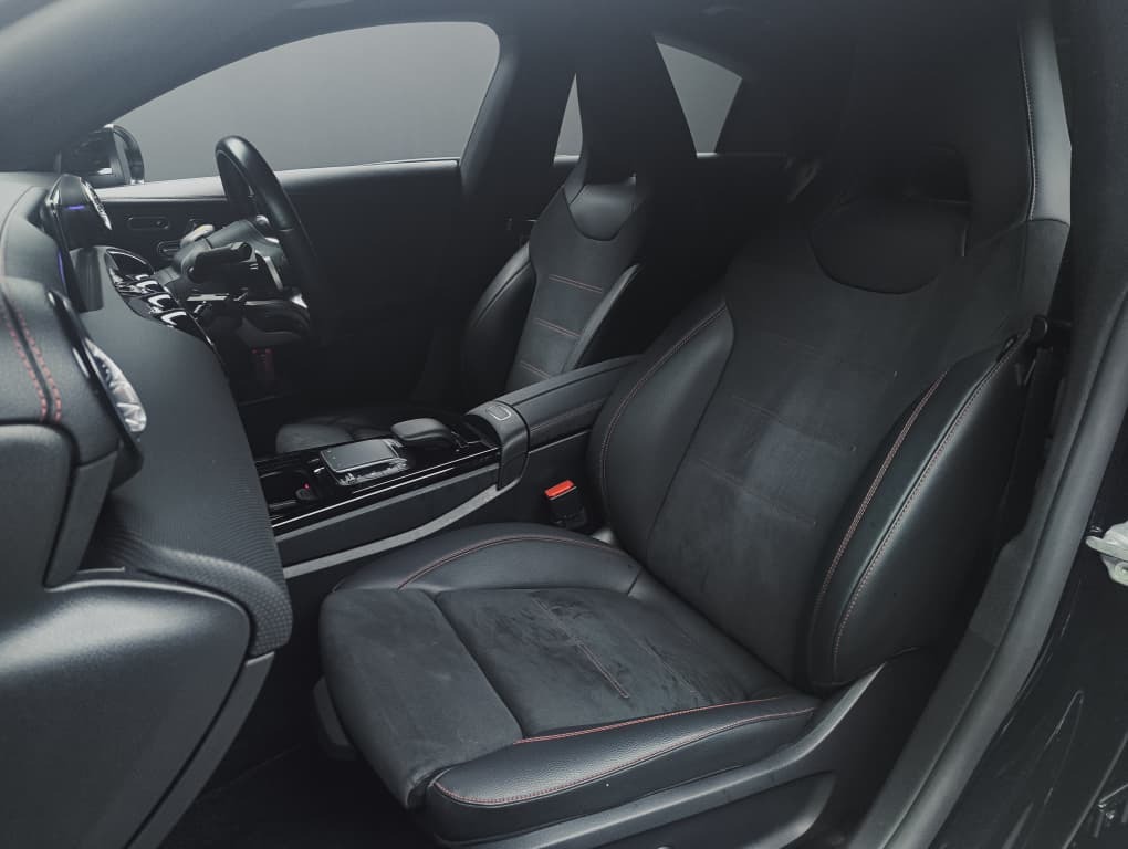 WhatsApp Image 2025-12-23 at 08.30.27