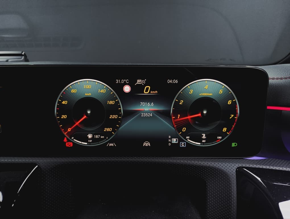 WhatsApp Image 2025-12-23 at 08.30.25 (2)