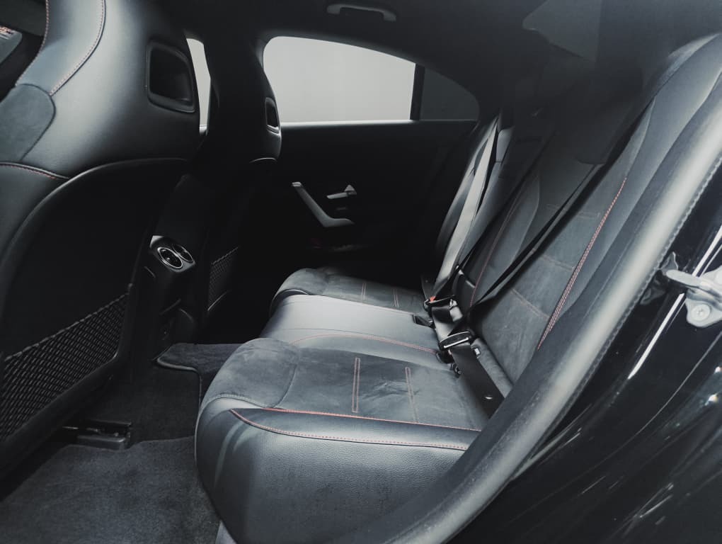 WhatsApp Image 2025-12-23 at 08.30.27 (2)