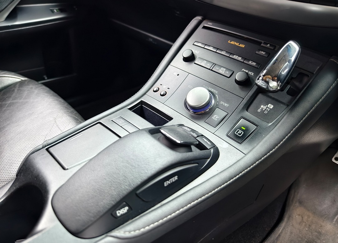 WhatsApp Image 2025-12-25 at 16.52.45 (2)