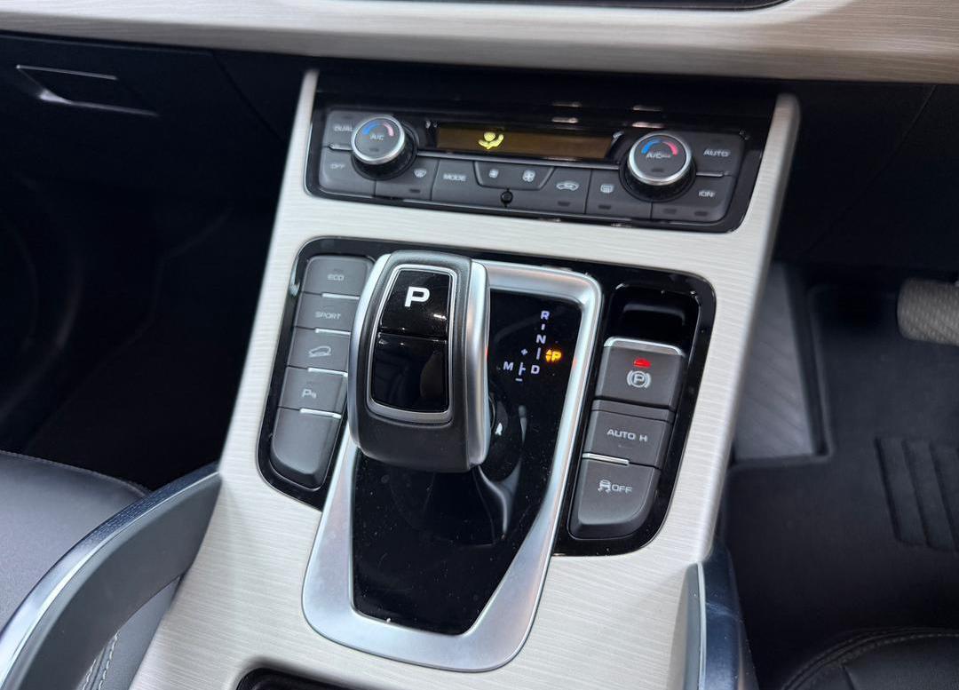 WhatsApp Image 2025-12-25 at 16.44.30 (2)