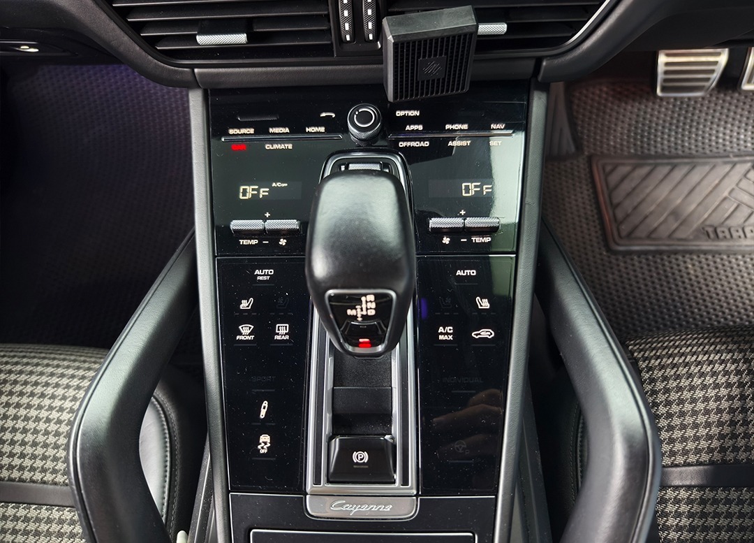 WhatsApp Image 2025-12-31 at 09.32.16 (1)