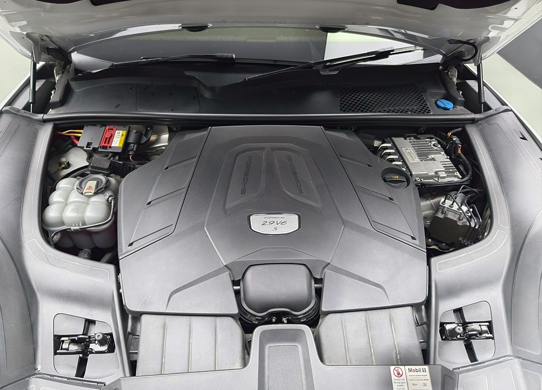 WhatsApp Image 2025-12-31 at 09.32.21