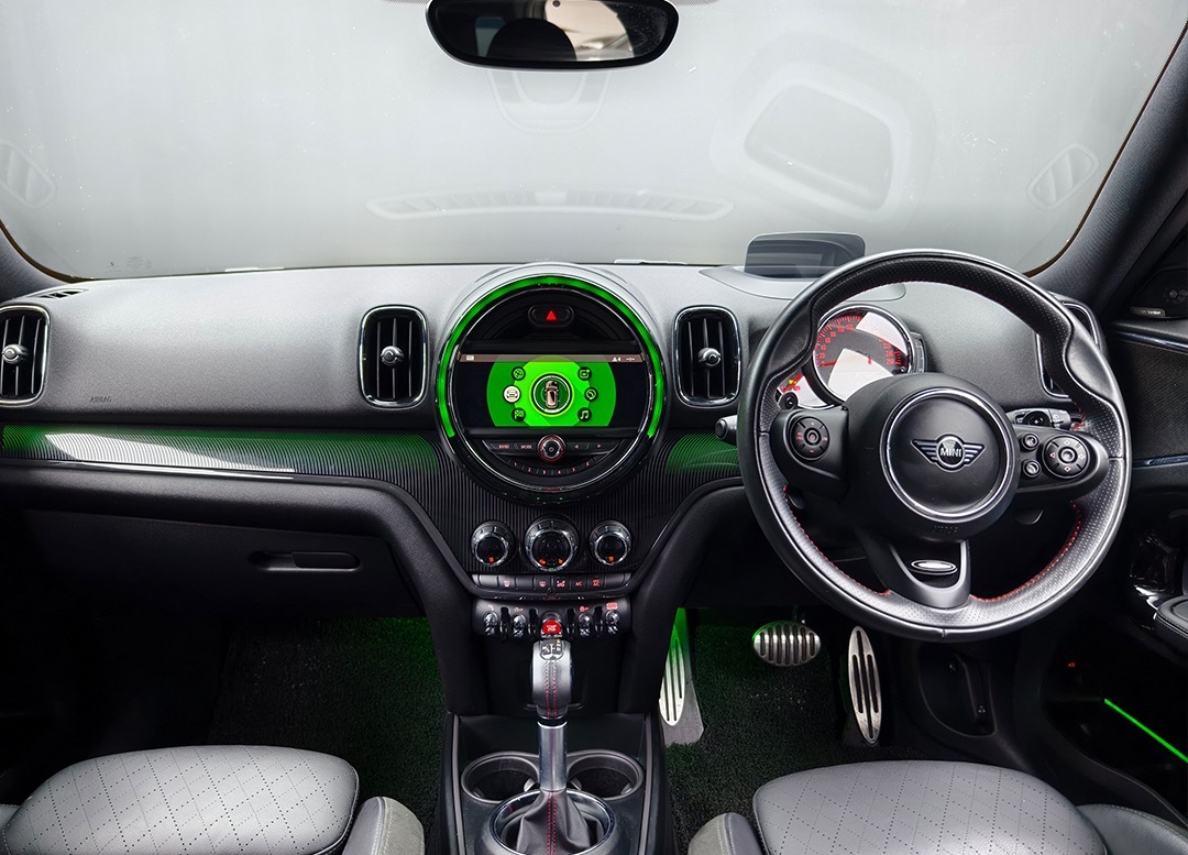 WhatsApp Image 2025-12-28 at 08.12.35 (1)