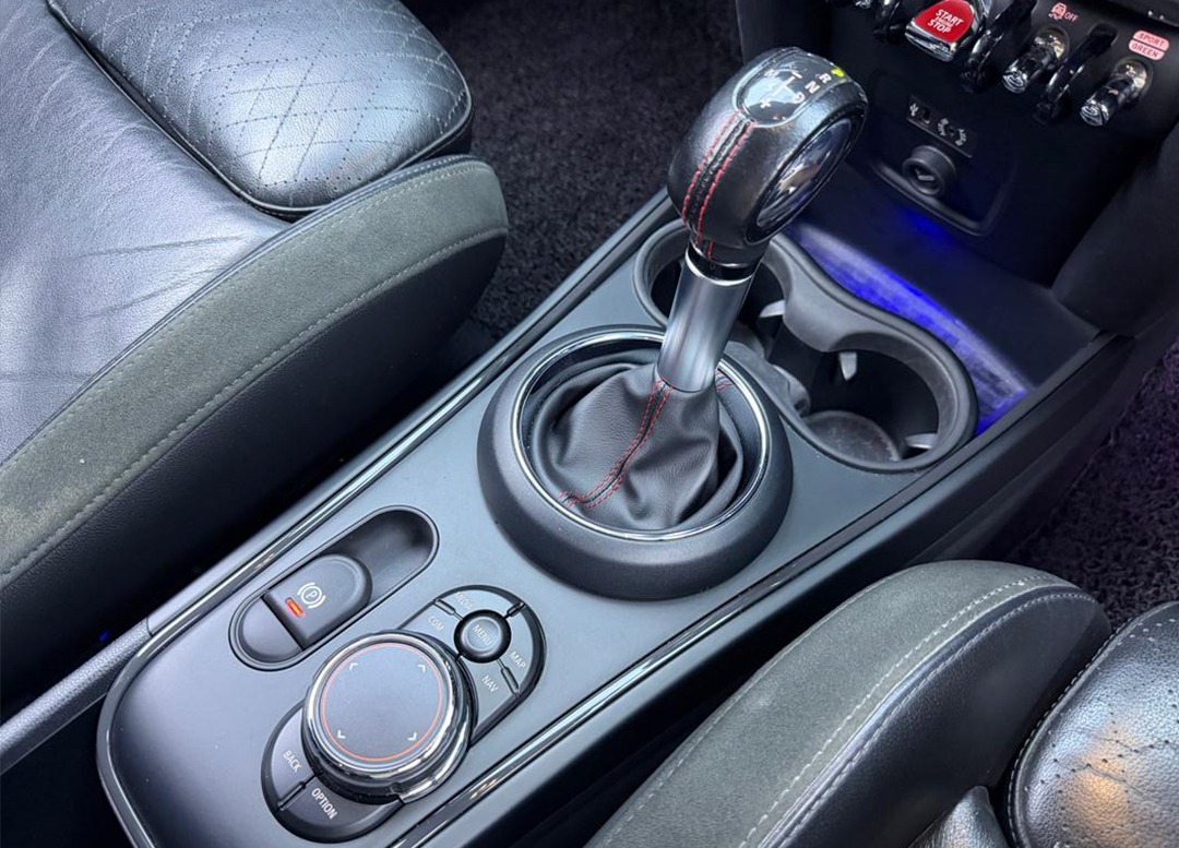 WhatsApp Image 2025-12-28 at 08.12.35 (2)